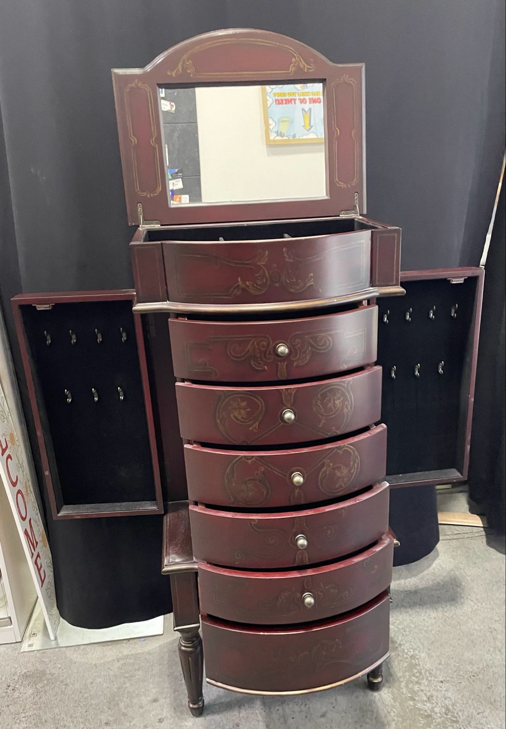 Bombay Jewelry Chest