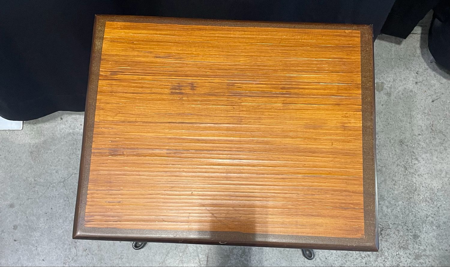 Medium Size Table