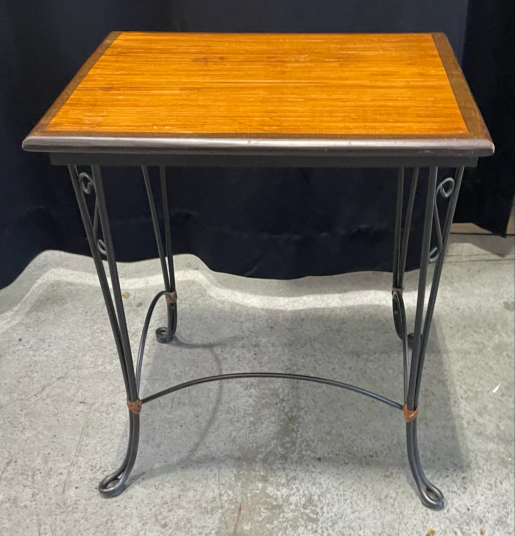 Medium Size Table