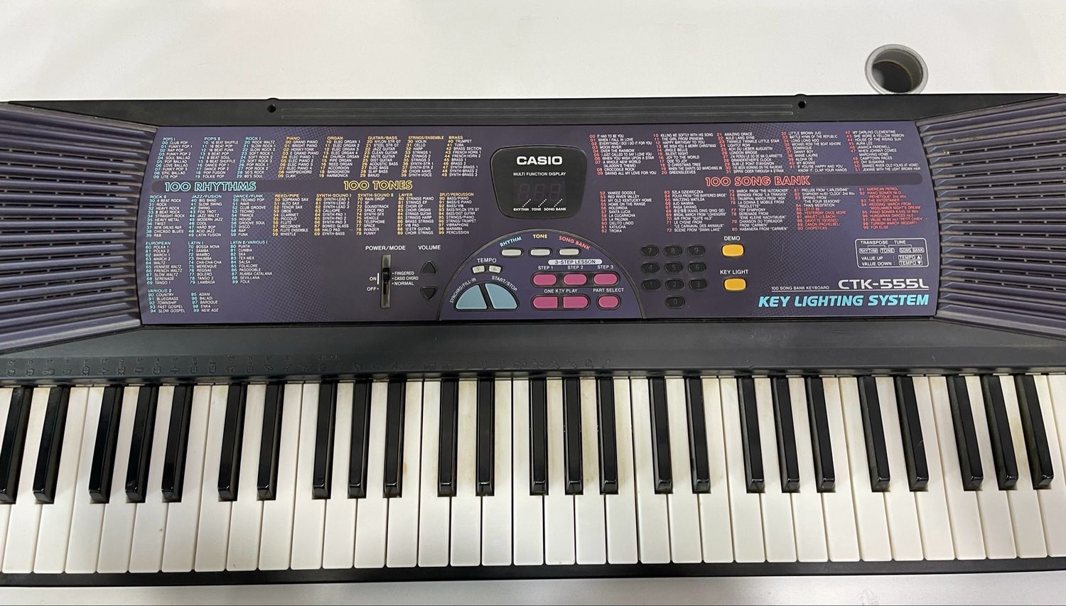 Casio CTK-555L Electric Keyboard