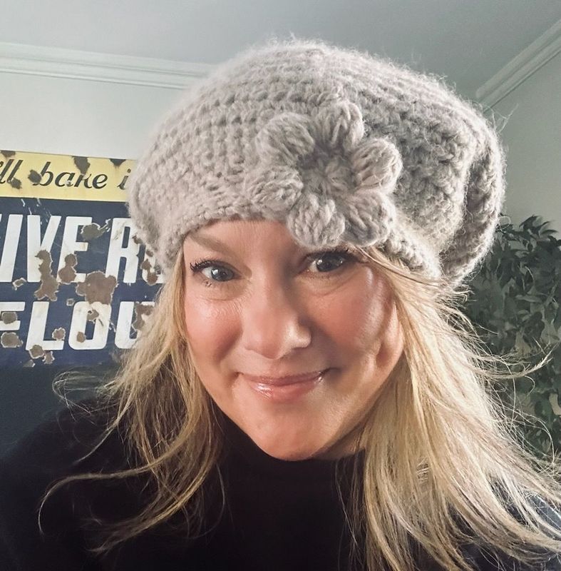 Slouchy Flower Beret