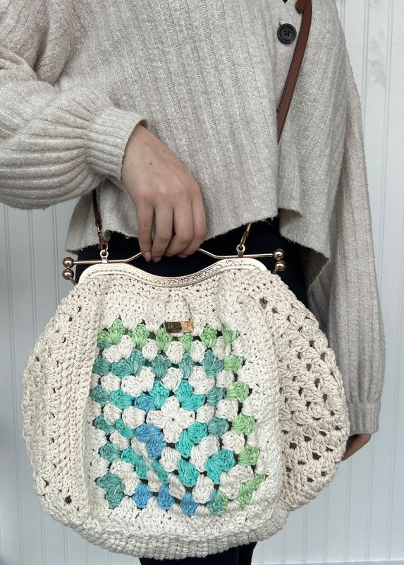 The Oceans Poppins Bag