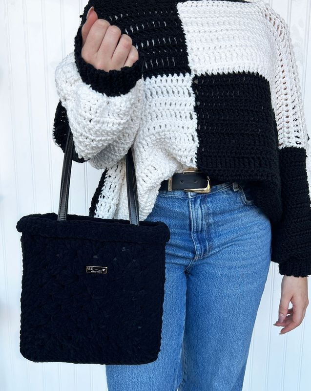 The "Winnie" Handbag