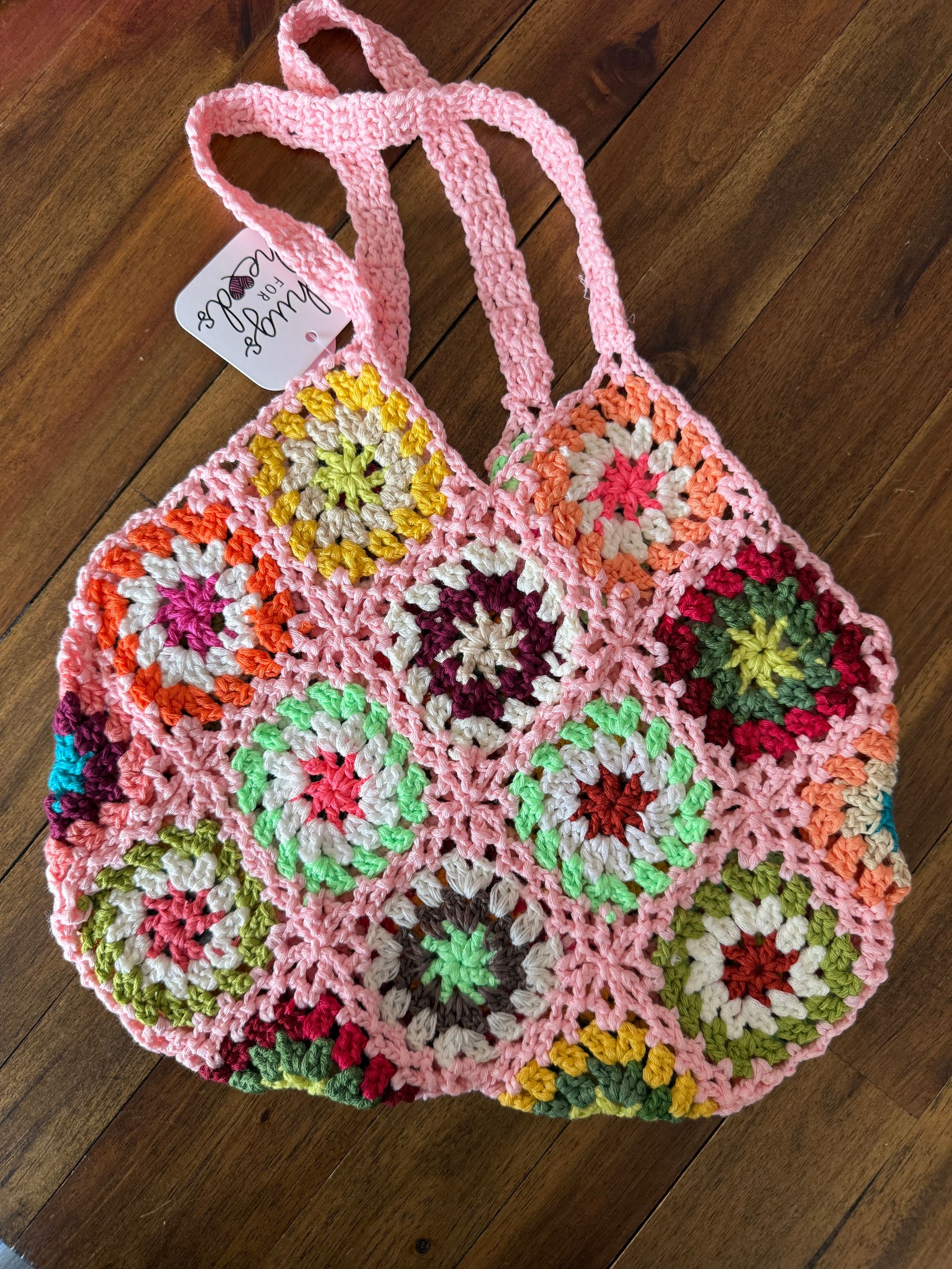 Retro Charm on the Go: The 14