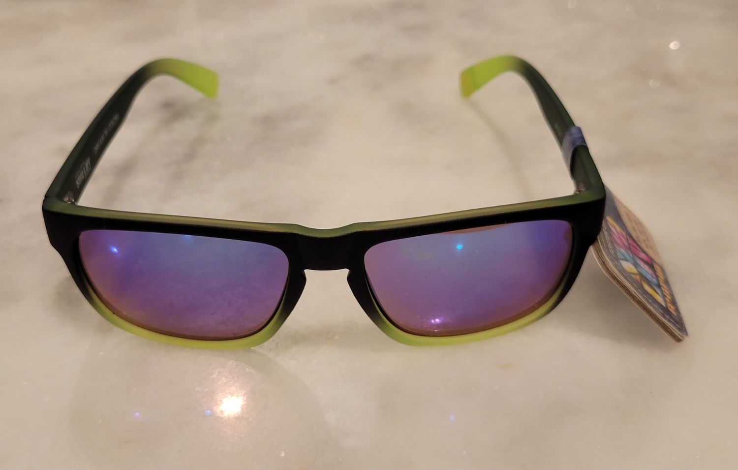 SUN LUV - DREAM IN COLORS - SR1020