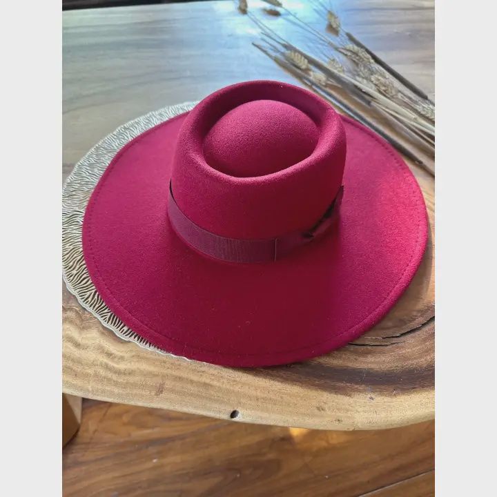 Structured Wide Brim Hat