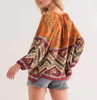 Border Print Comfort Top, Size: SMALL