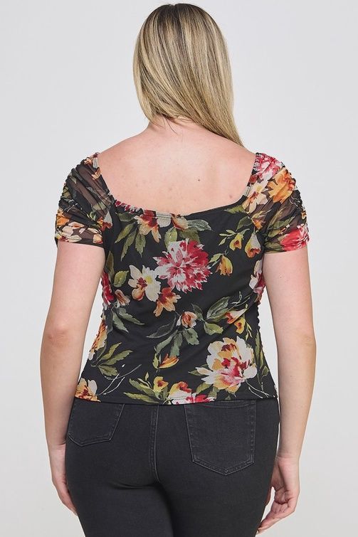 CURVY Ruched Floral Top