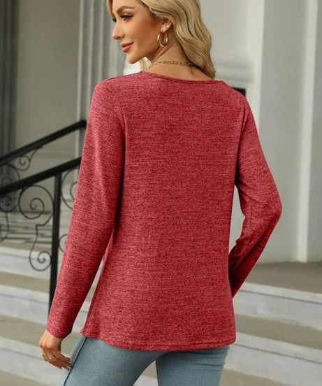 Button Detailed Sweatheart Top