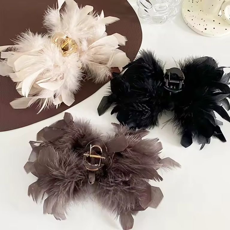 Ostrich Feather Hair Claw