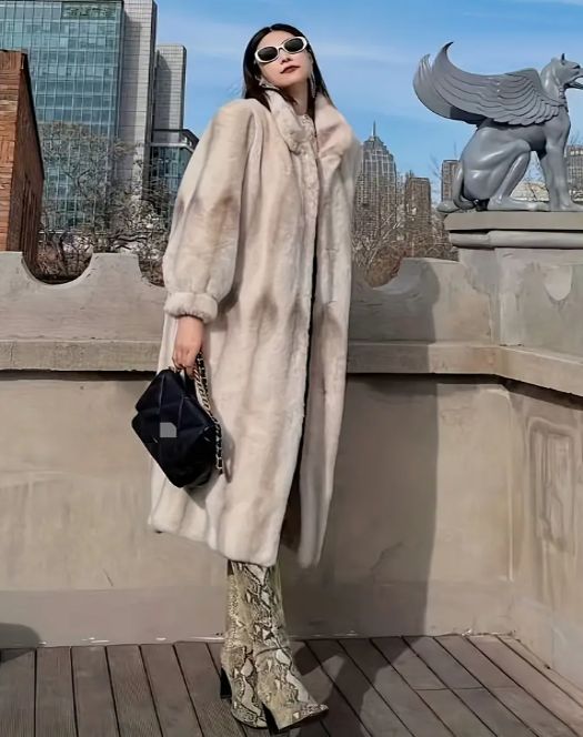 Faux Mink Coat, Size: XL