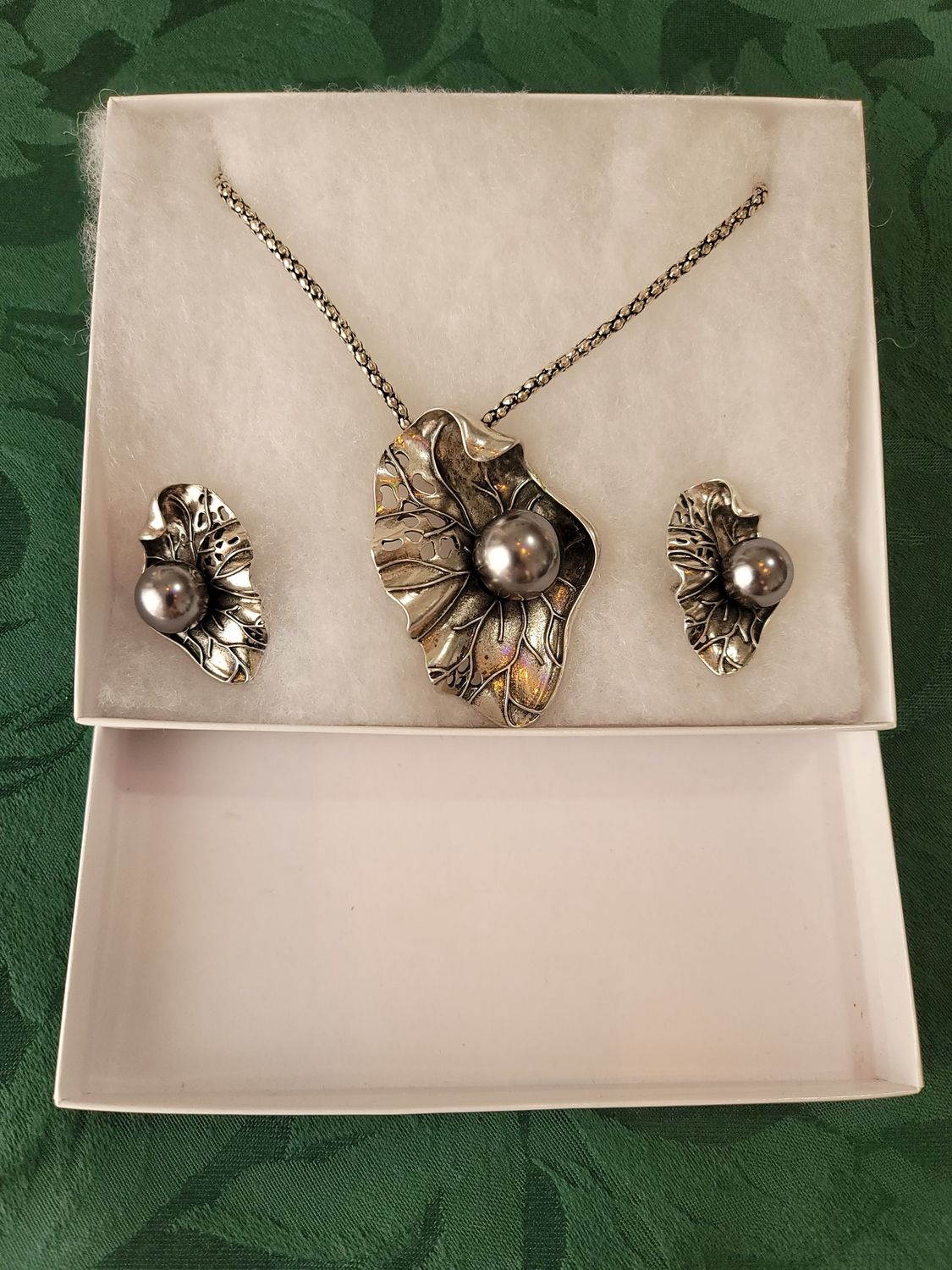 Black Pearl Set