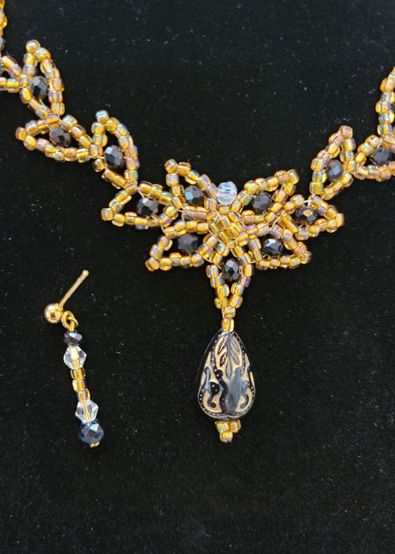 Beaded Leaves Set