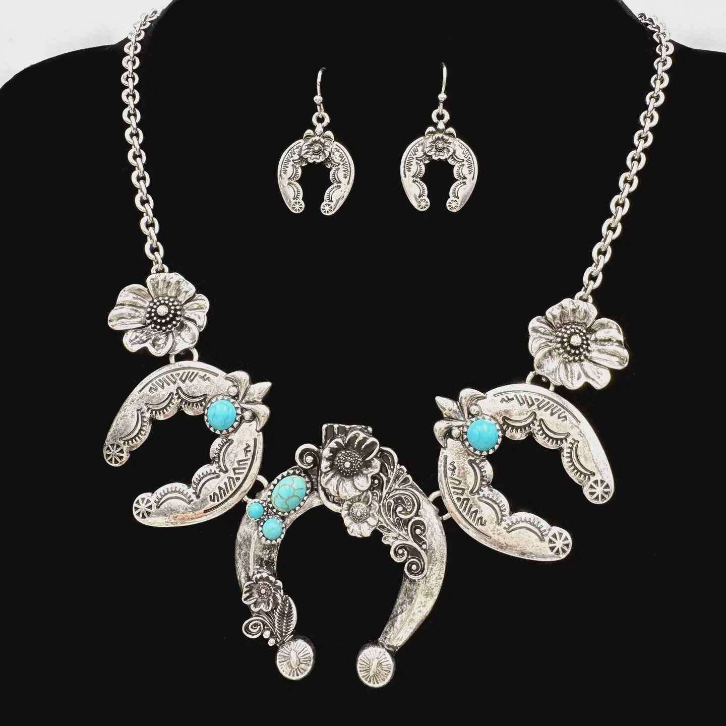 Squash Blossom Necklace Set