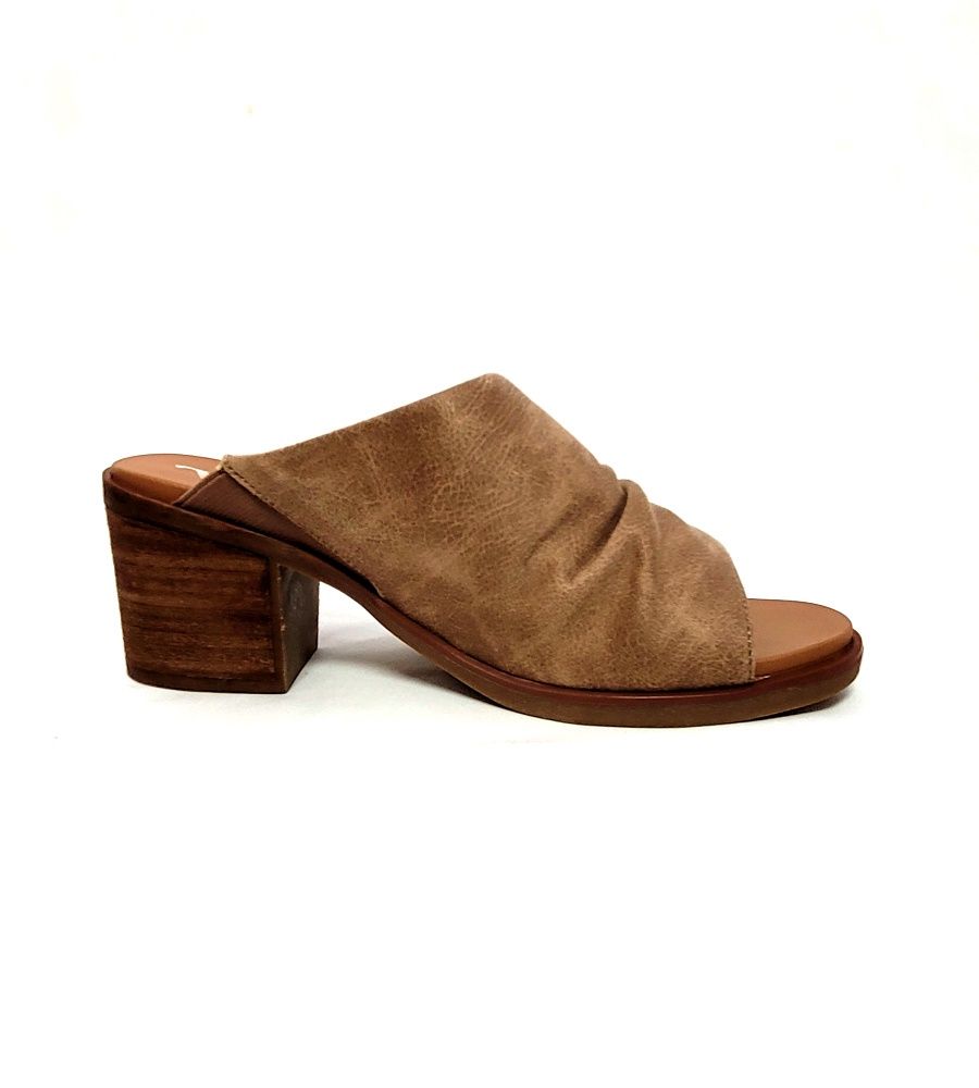 Very G - Savannah Shoes, Size: 6.5