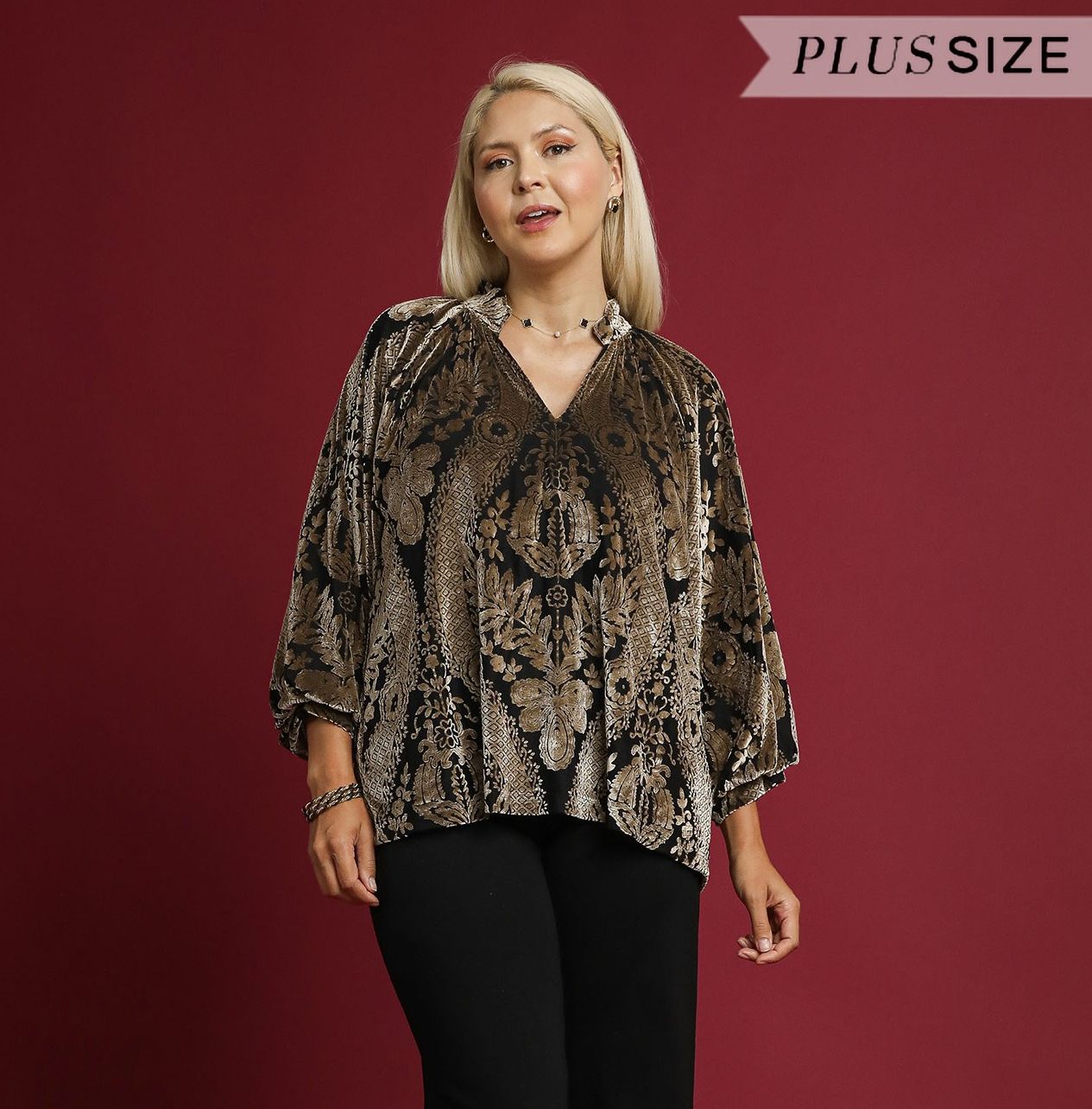 CURVY Gold Velvet Top, Size: 1X