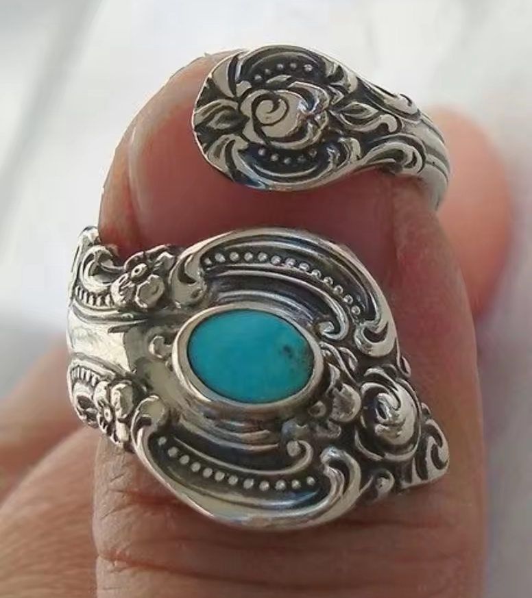 Turquoise Guitar Ring