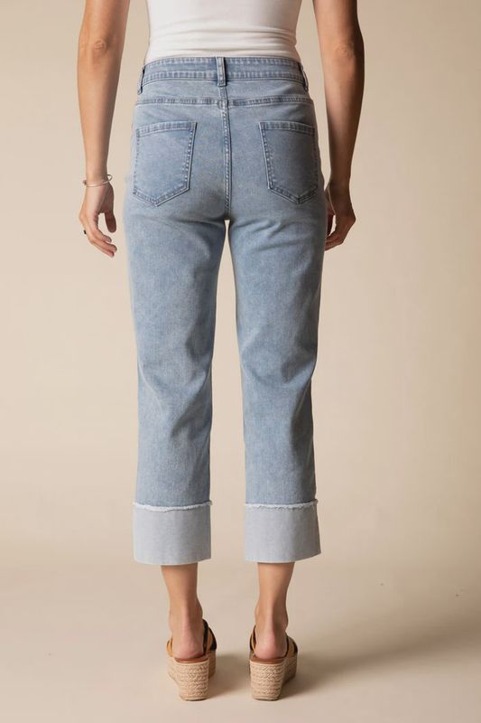 Embroidered Cuffs Cropped Jeans