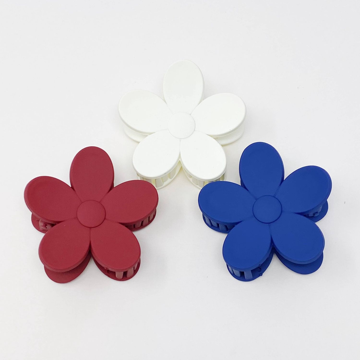 Smaller Daisy Days Hair Claw Set, Color: R-W-B