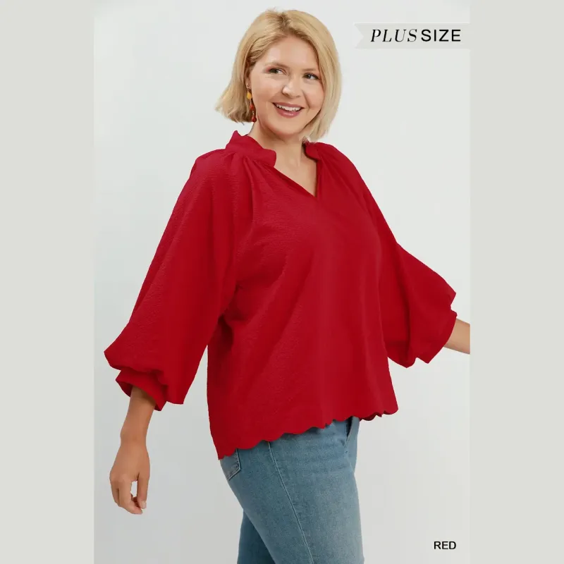 CURVY - Scarlet Sweetheart Scallop Top