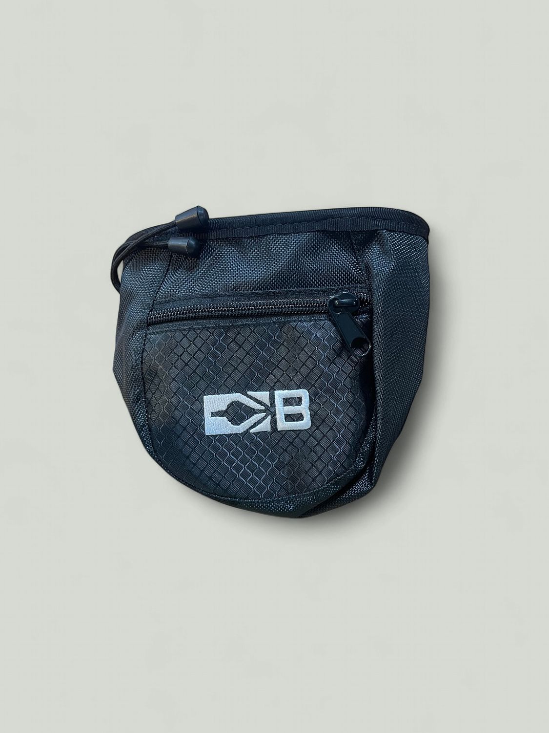 BLACK  RELEASE POUCH