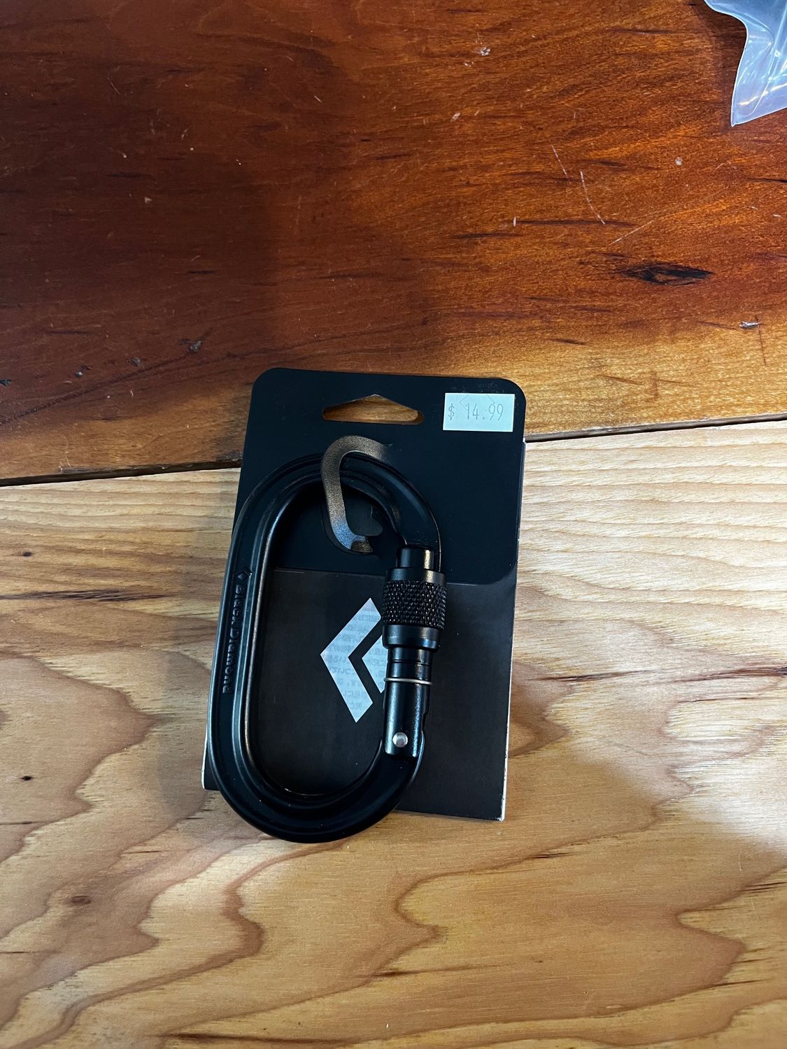 BLACK DIAMOND OVAL CARABINER