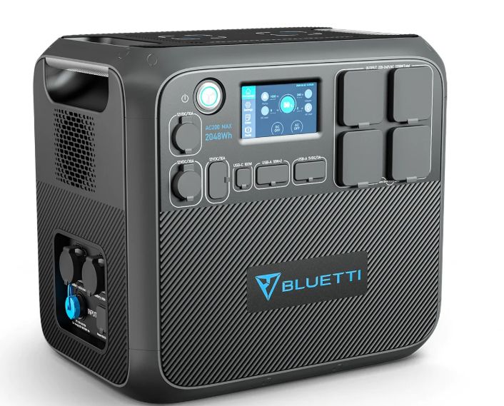 Bluetti AC200Max Solar Power Station 2200W 2048WH