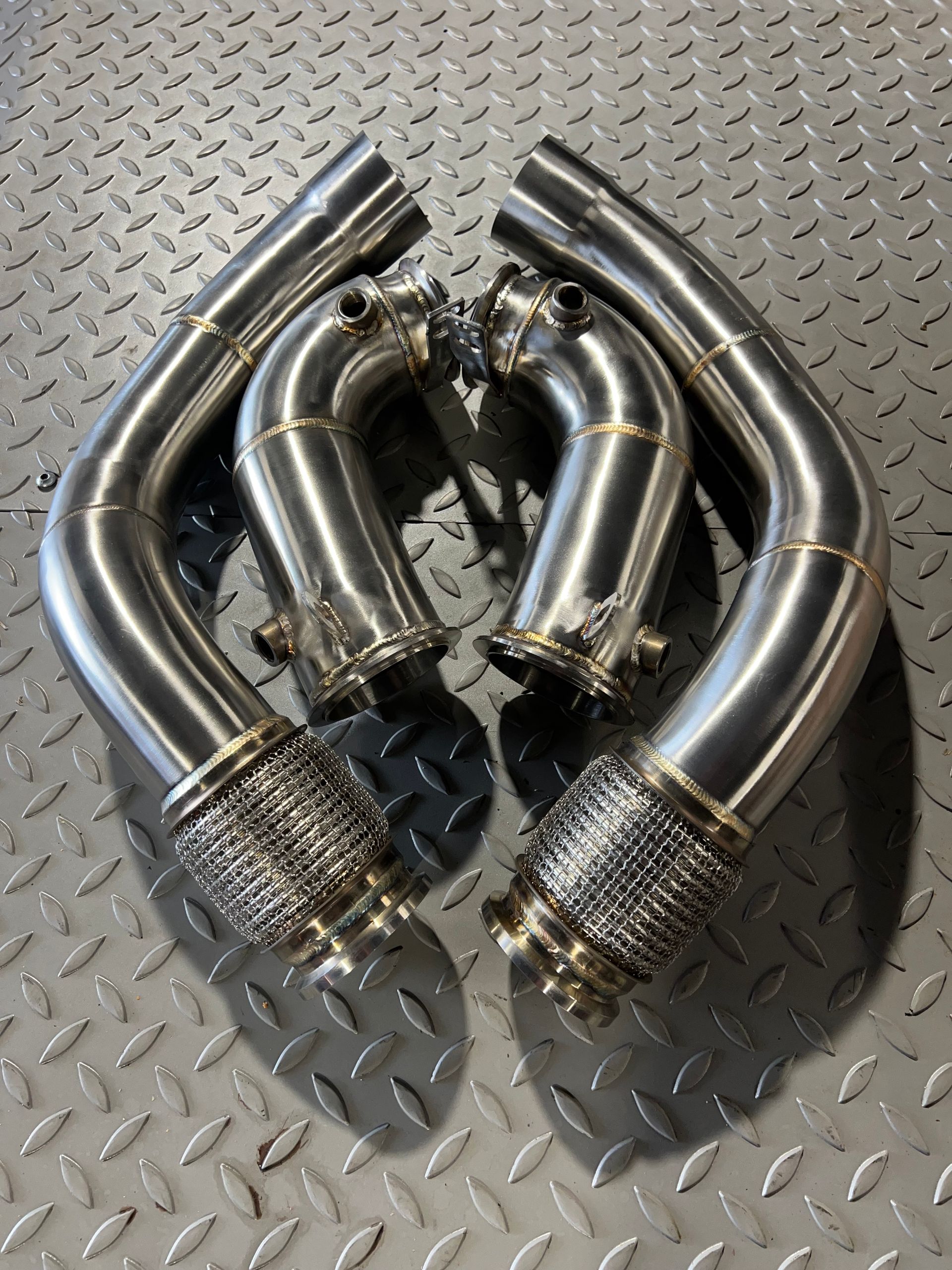 Velocity Downpipes -  M5 M8 F90 F92 2018 - 2020