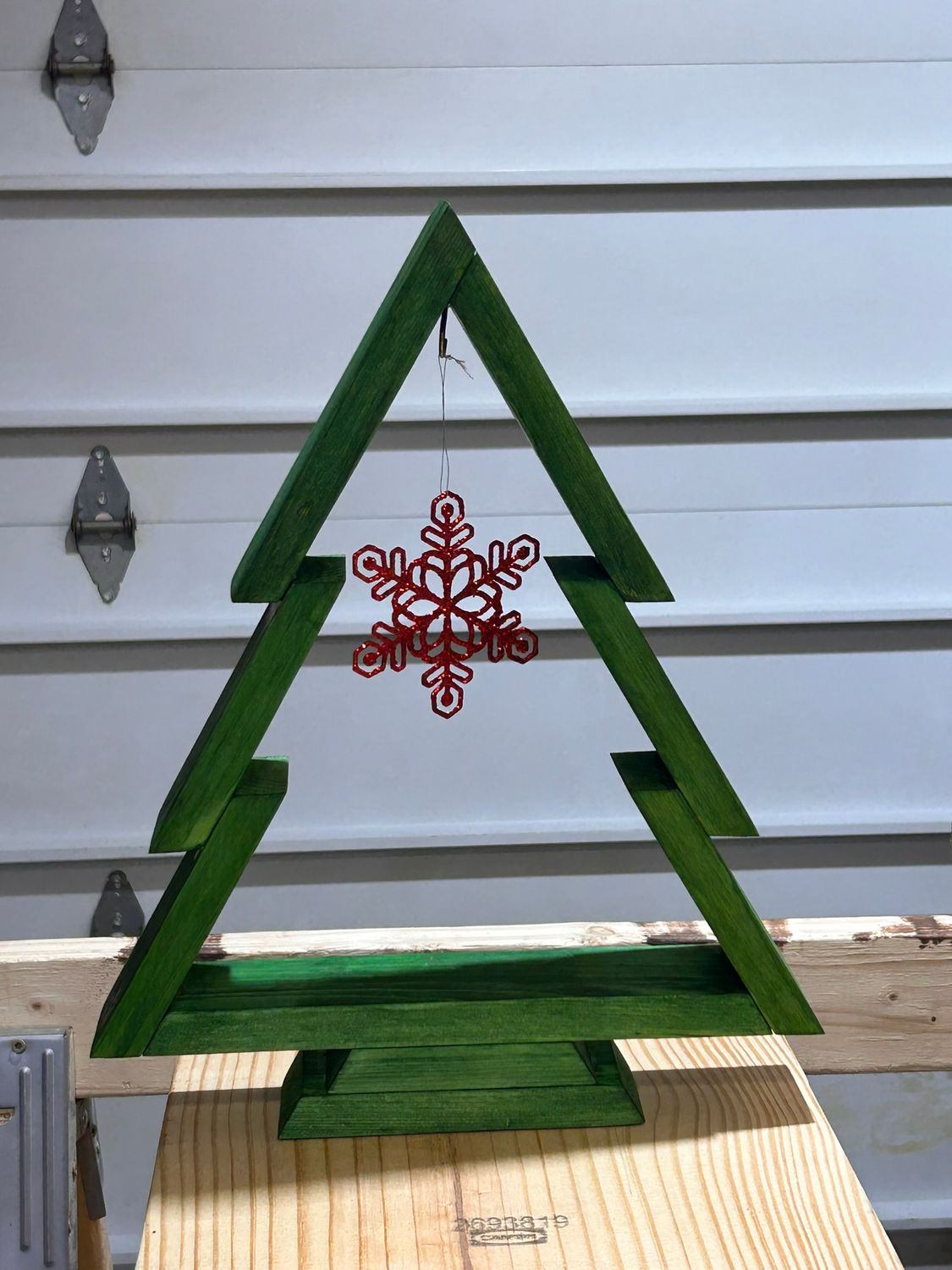 Rustic Christmas Green Tree