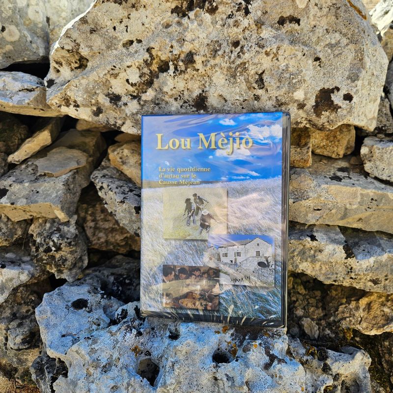 DVD Film Lou Mèjio, la vie quotidienne d'antan sur le Causse Méjean