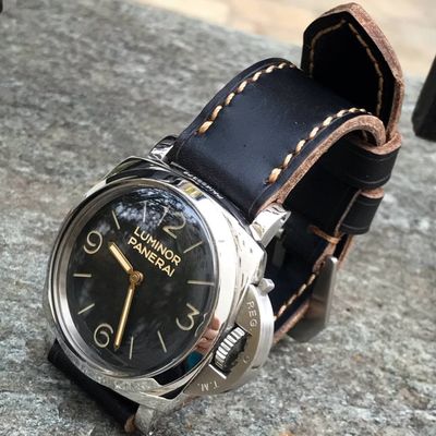 Black Horween Cowhide Strap