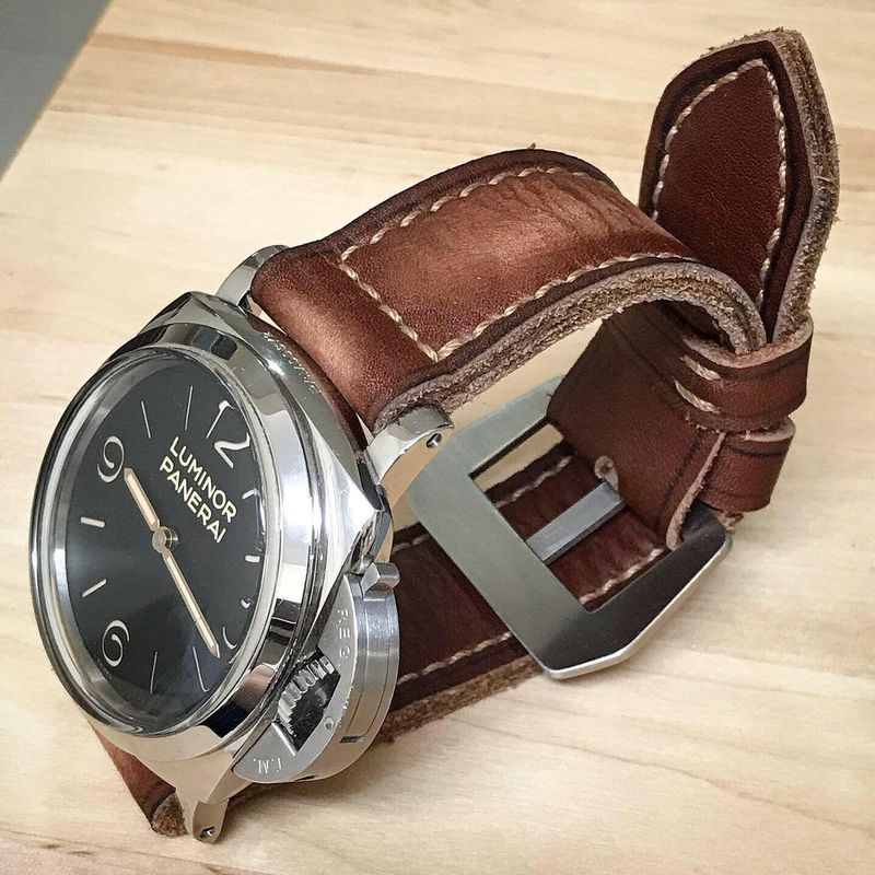 Chestnut Brown Strap