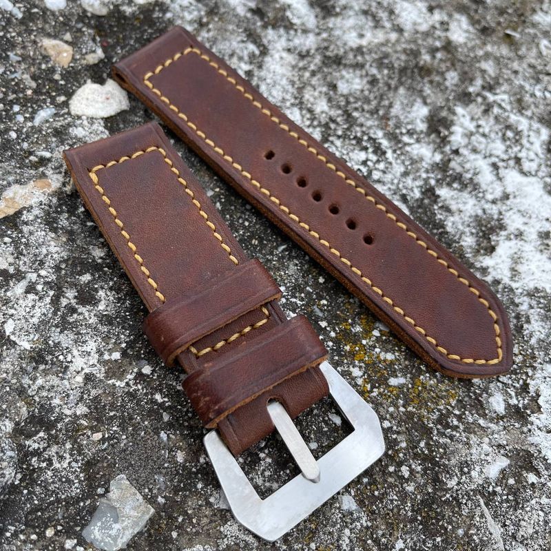 Brown Horween Horsehide Strap | 140/90mm – 26/26mm