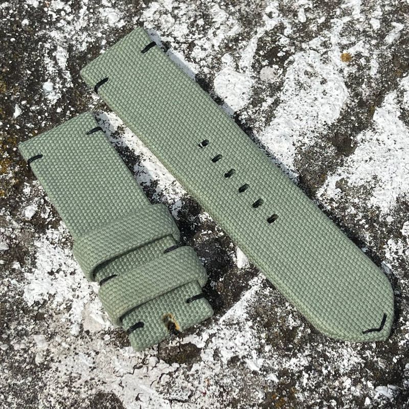Light Green Rolled Canvas Strap | 135/85mm – 26/26mm