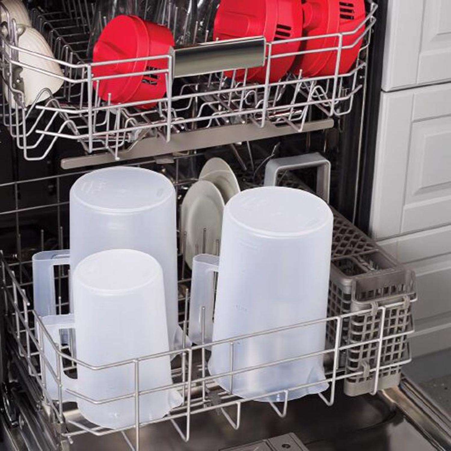 Rubbermaid 2 qt Clear/Red Pitcher Plastic