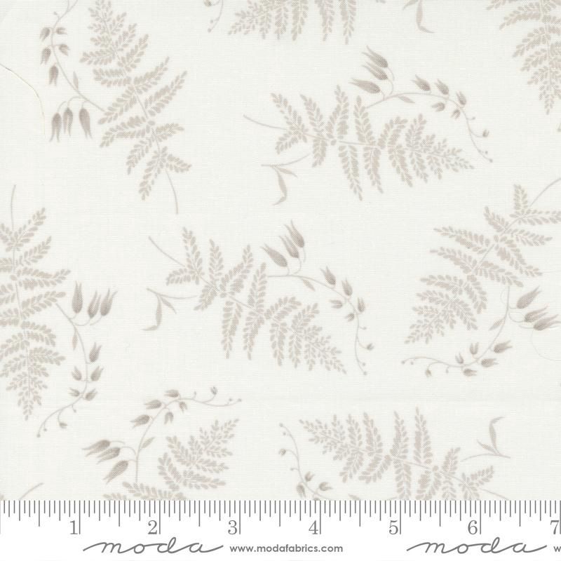 Honeybloom Milk 44341 11 per metre