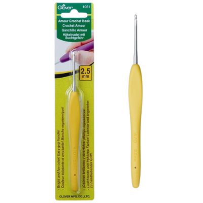 Clover Amour Crochet Hooks