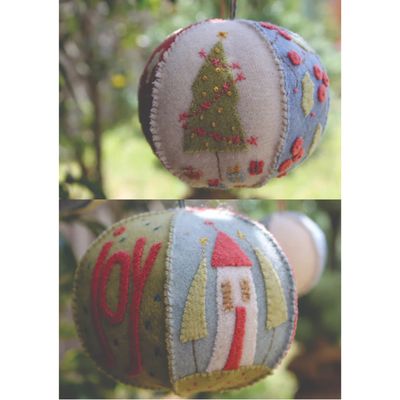 Joyful Christmas Bauble - Class