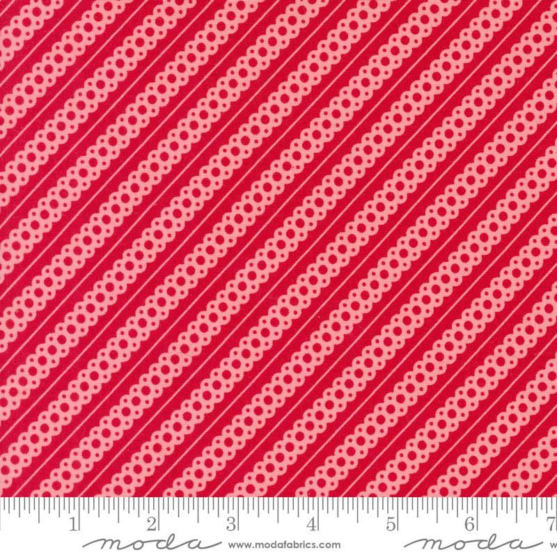Red Stripe - Kitty Christmas by MODA