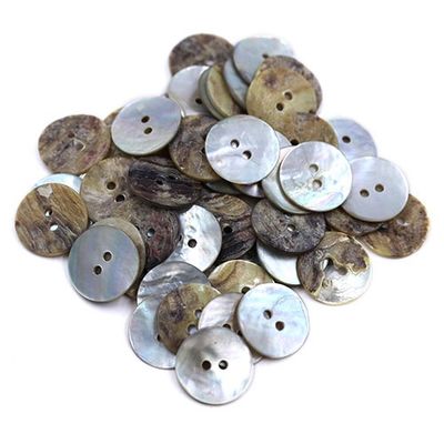 Button Akoya Shell River Smoked 15mm