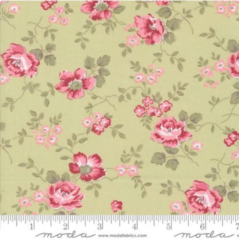 A Very Sweet Christmas - per metre, Print: Rose Florals