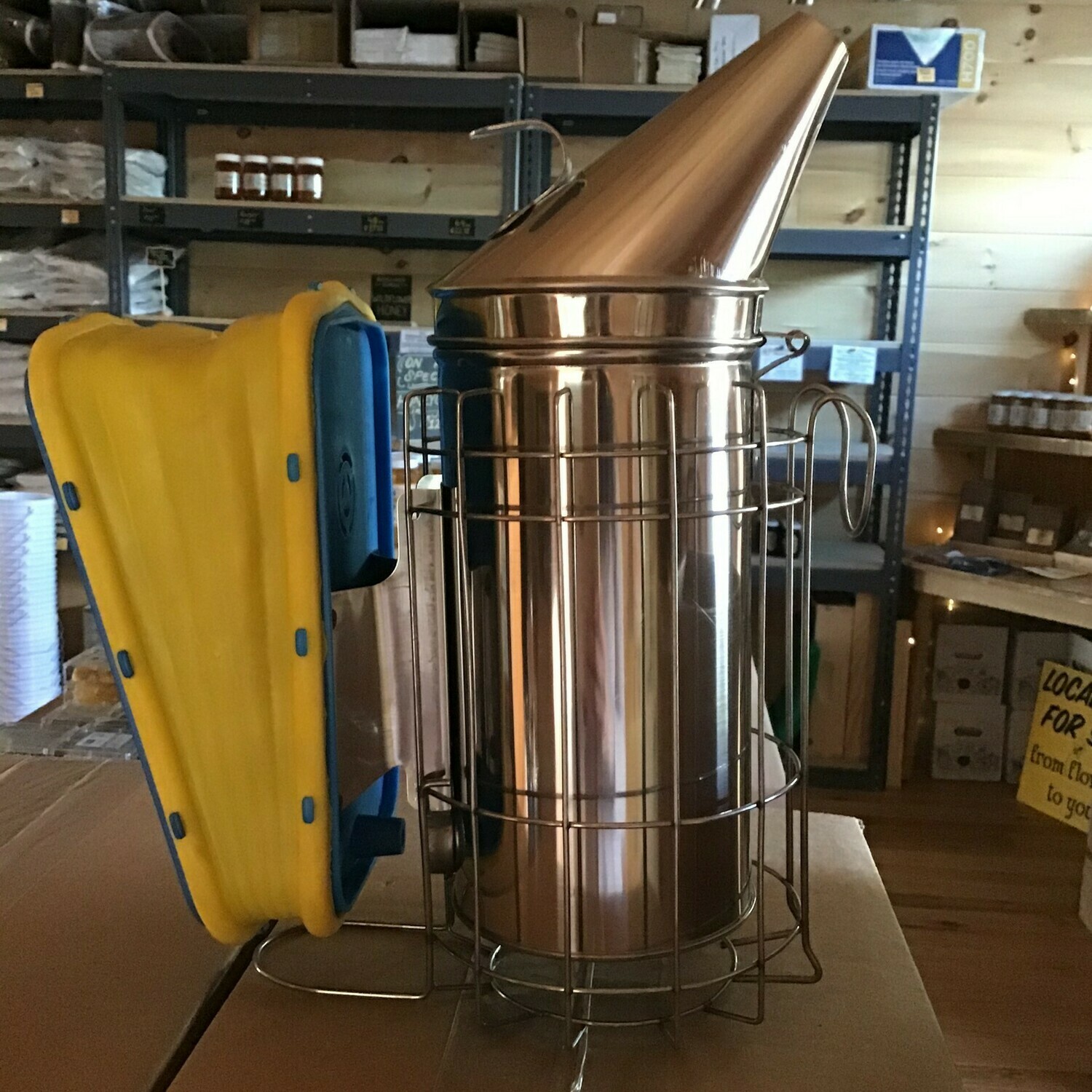 4 X 7 SMOKER Stainless Steel w/ Guard, Yellow Bellows - On Farm Pickup Only