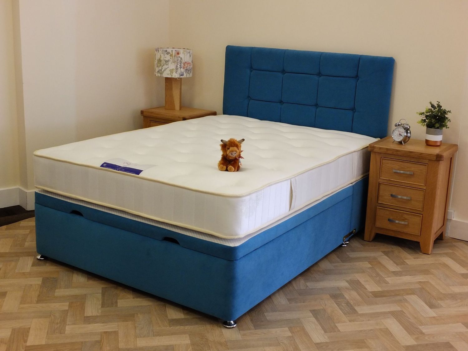 Saturn Mattress