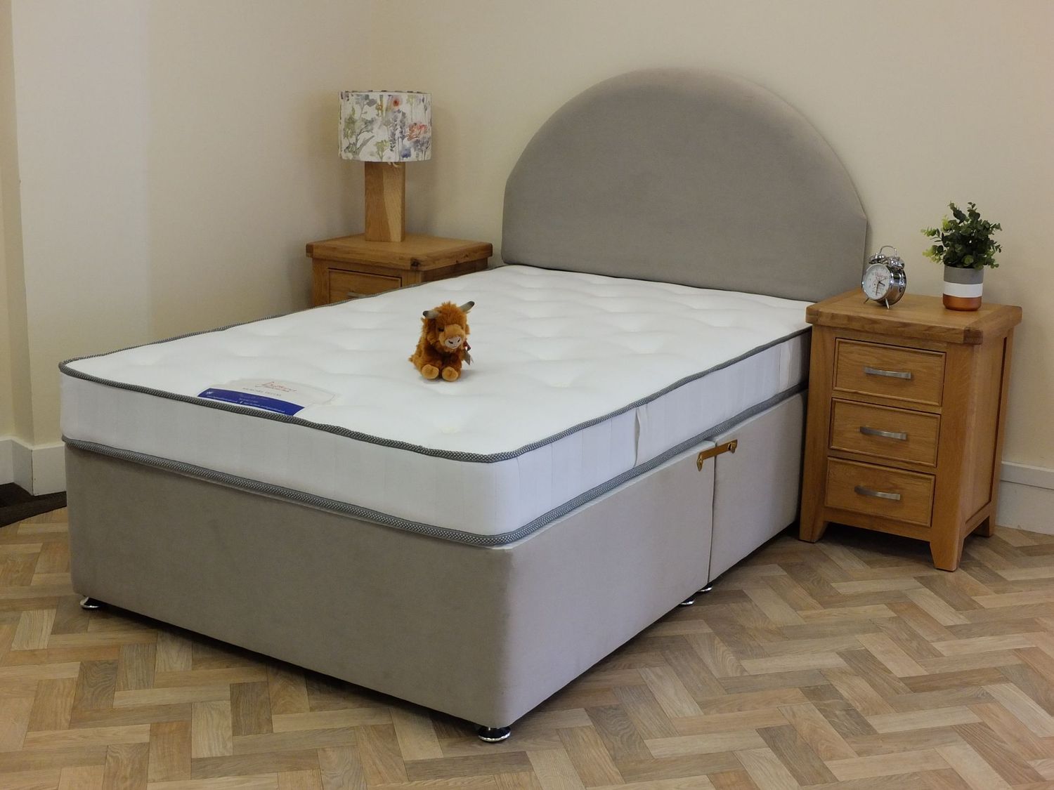 Crescent Headboard - Luxury range