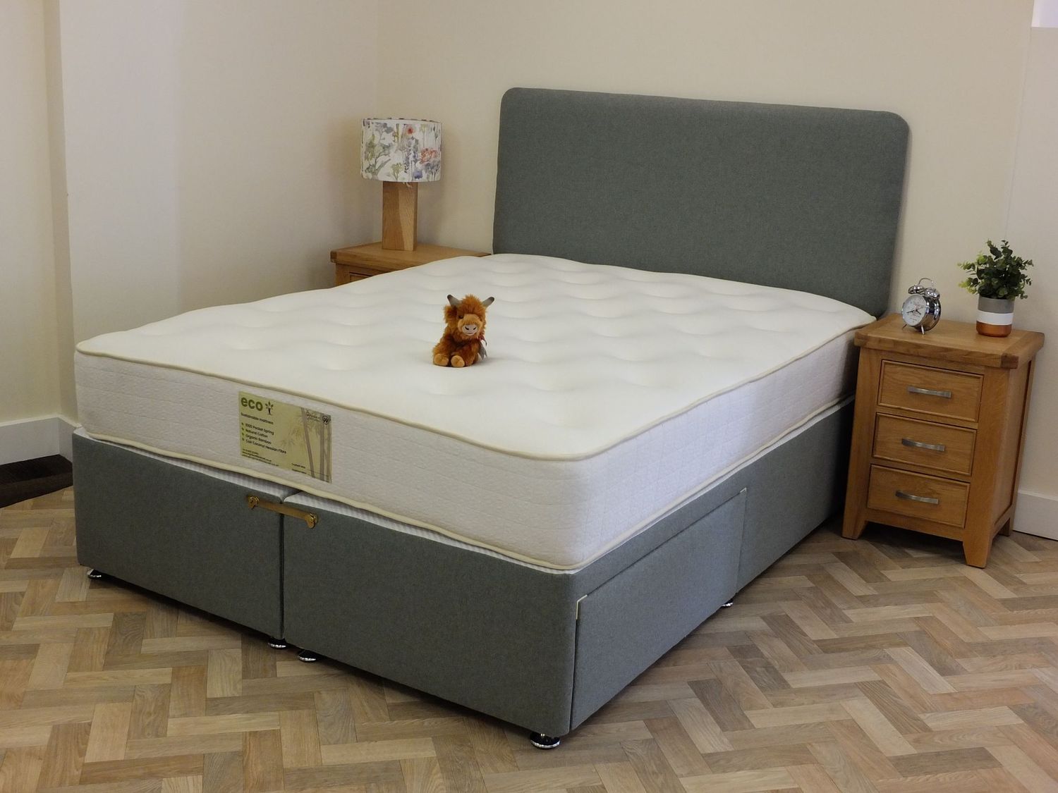 High Woolwich Headboard - Luxury range High Woolwich Headboard - Luxury range