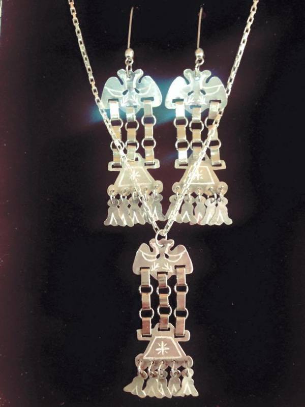 Conjunto Aros + Collar Trapelacucha de plata