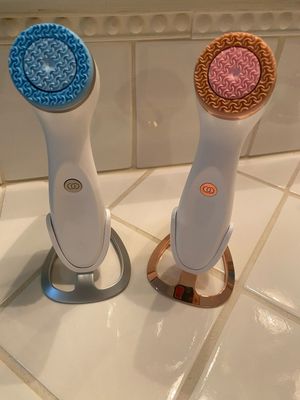 ageLOC LumiSpa® iO + Cleanser