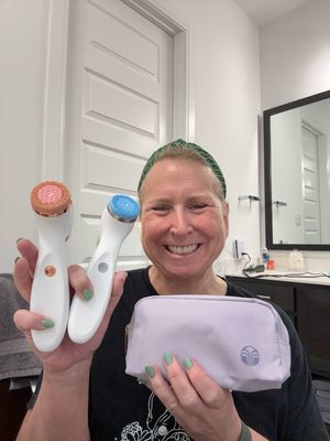 ageLOC LumiSpa® iO + Cleanser