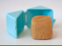 Cake Pop Mold Cube