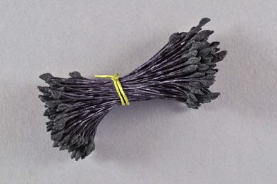 NL Large Seed Head Stamen Black